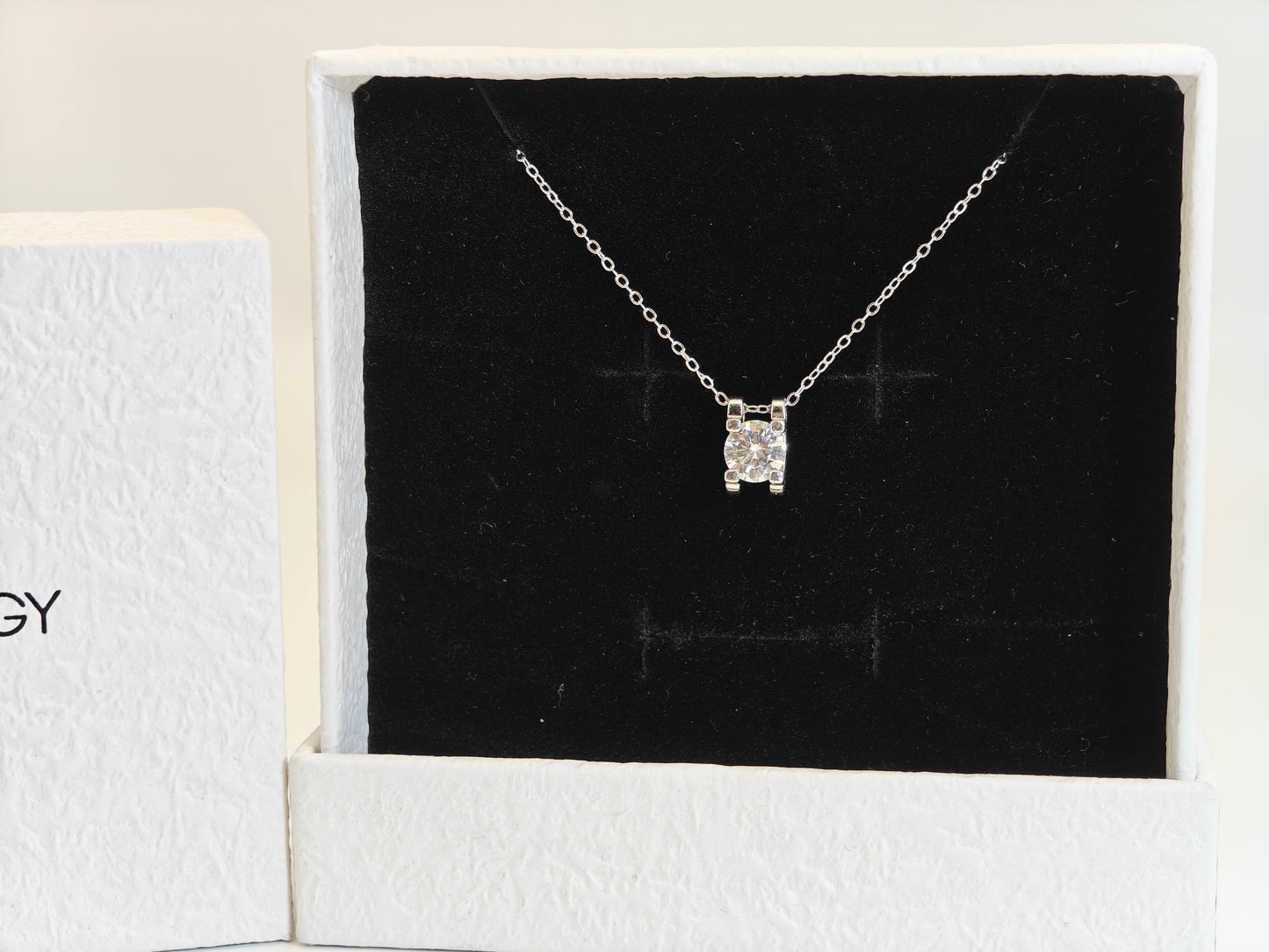 Radiant Solitaire Moissanite Necklace – 1 Carat, 925 Silver Platinum Plated 