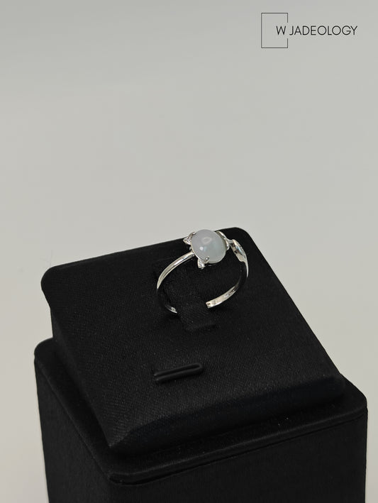Jade Cat Charm Ring