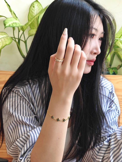 Emerald Stardust Bracelet